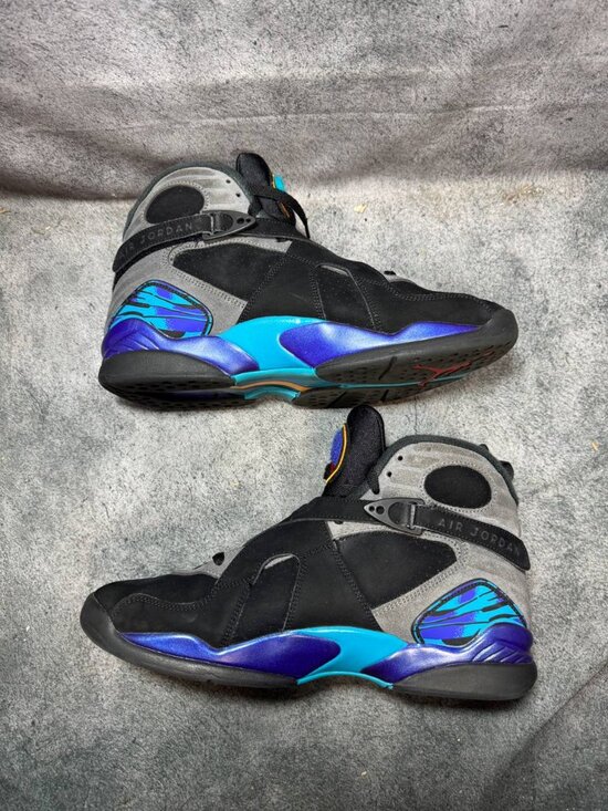Size 11.5 | Jordan 8 Aqua With Box | Pre-Owned main image 9